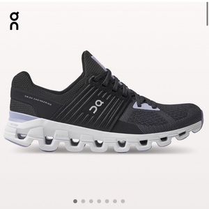 On Running CLOUDSWIFT Magnet Lavender size 8 like new